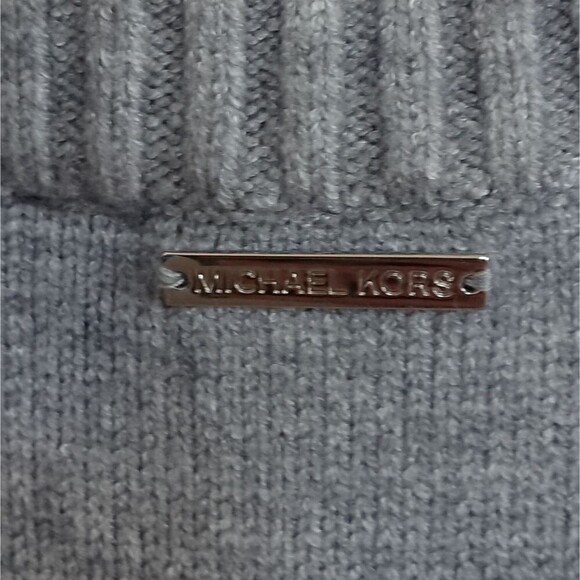 Michael Michael Kors gray short sleeve  Sweater W/ silver Chain - Picture 4 of 12
